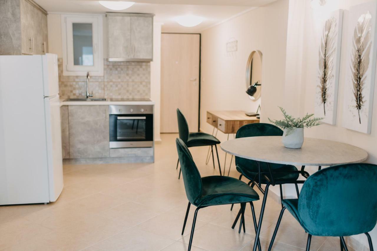 Best House, Central Luxury Apartment, Agiou Nikolaou, Patra Exteriör bild