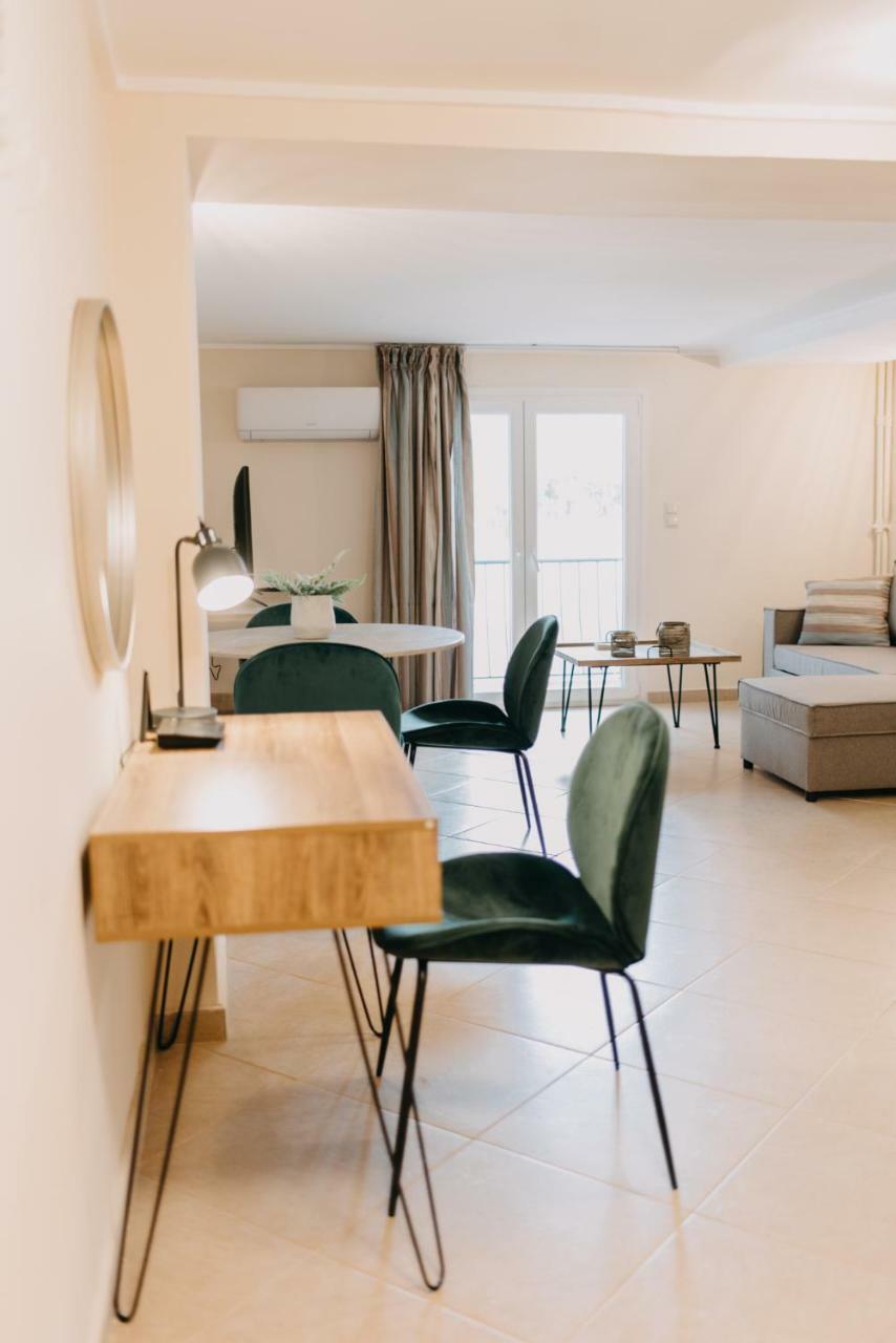 Best House, Central Luxury Apartment, Agiou Nikolaou, Patra Exteriör bild